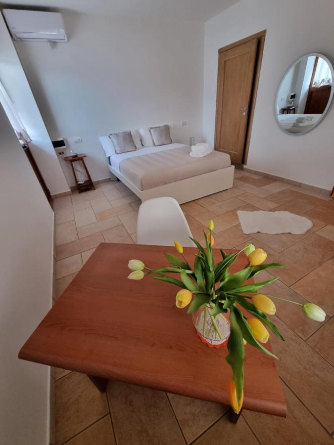 Villa Sweery Santa Maria a Vico エクステリア 写真