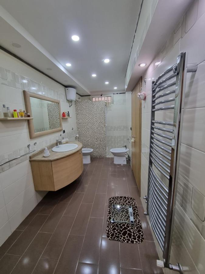 Villa Sweery Santa Maria a Vico エクステリア 写真