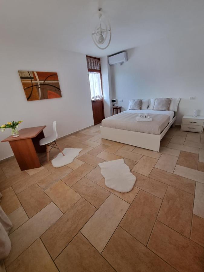 Villa Sweery Santa Maria a Vico エクステリア 写真